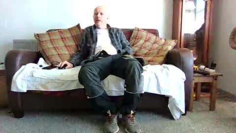 Snapshot of bs4800cam chatting on April 22, 2026, 10:28 am bs4800cam online show from April 22, 2026, 10:28 am
