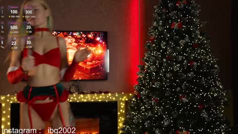 Snapshot of bubble__gum_ chatting on December 25, 2024, 8:28 pm Bubble gum online show from December 25, 2024, 8:28 pm