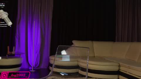 Snapshot of bubble__gum_ chatting on February 12, 2025, 4:44 am Bubble gum online show from February 12, 2025, 4:44 am