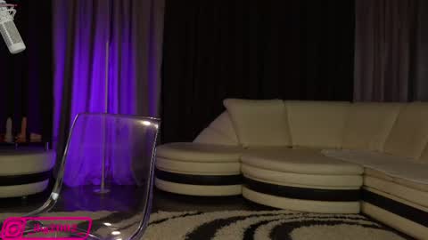 Snapshot of bubble__gum_ chatting on February 24, 2025, 1:57 am Bubble gum online show from February 24, 2025, 1:57 am