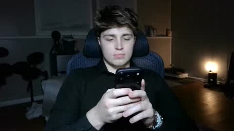 Snapshot of bubblebuttbdn chatting on February 18, 2026, 4:30 am BubblebuttBdn online show from February 18, 2026, 4:30 am