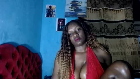 Snapshot of bubblie_bae chatting on July 28, 2026, 8:34 pm Bobbie online show from July 28, 2026, 8:34 pm