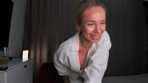 Snapshot of bubbling_crush chatting on October 17, 2025, 8:44 pm bubbling_crush online show from October 17, 2025, 8:44 pm