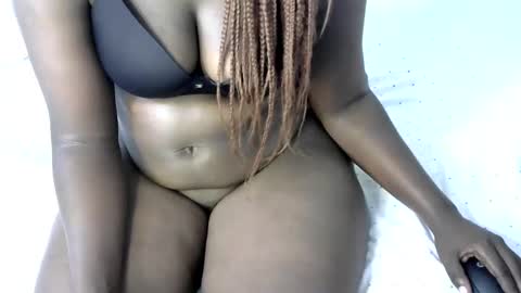 Snapshot of bubbly_ass30 chatting on September 8, 2025, 7:02 pm bubbly_ass30 online show from September 8, 2025, 7:02 pm