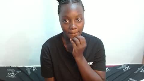 bubbly_ass30 online show from November 14, 2025, 7:56 pm