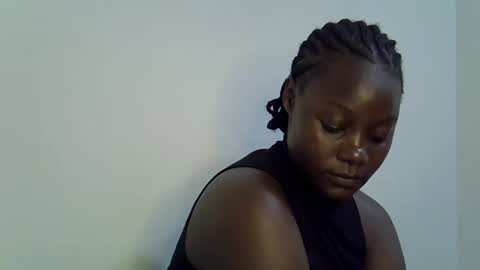 bubbly_ass30 online show from May 15, 2026, 3:41 pm
