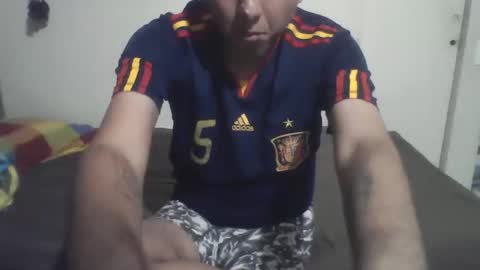 Snapshot of bucaramangahombre chatting on May 19, 2026, 7:37 am bucaramangahombre online show from May 19, 2026, 7:37 am