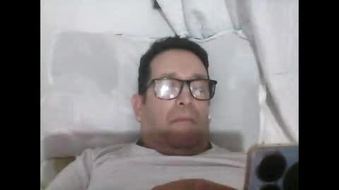 Snapshot of buchs32 chatting on October 2, 2025, 6:09 am buchs32 online show from October 2, 2025, 6:09 am