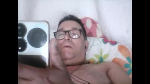 buchs32 online show from December 23, 2025, 5:49 am