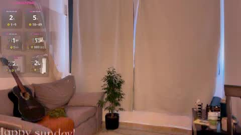 Mira  online show from May 3, 2026, 6:36 pm