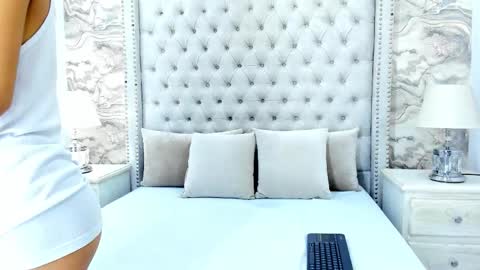 Snapshot of buda_and_cataleya_ chatting on October 23, 2025, 11:09 am Buda y Cataleya online show from October 23, 2025, 11:09 am