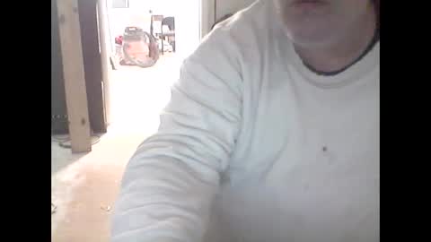 buddyluvzumore online show from January 25, 2025, 7:28 am