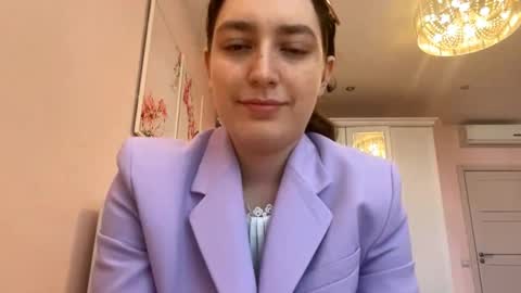 Kate online show from May 25, 2026, 10:21 am