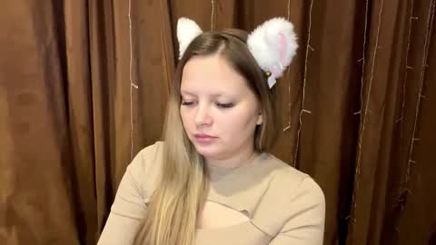 Eva online show from September 8, 2025, 4:17 pm