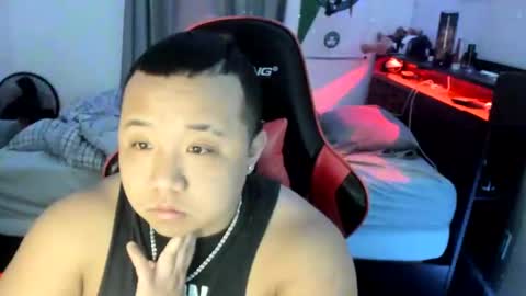 buffsexyman24 online show from February 24, 2025, 12:20 am