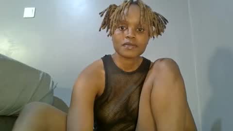 buga_baby online show from October 18, 2025, 2:03 am