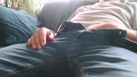 Snapshot of buggemann chatting on October 8, 2025, 3:31 pm buggemann online show from October 8, 2025, 3:31 pm