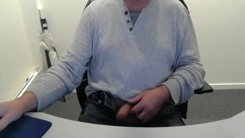 Snapshot of buggemann chatting on October 10, 2025, 3:49 am buggemann online show from October 10, 2025, 3:49 am