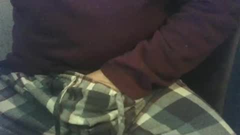 Snapshot of buggemann chatting on October 12, 2025, 5:06 am buggemann online show from October 12, 2025, 5:06 am