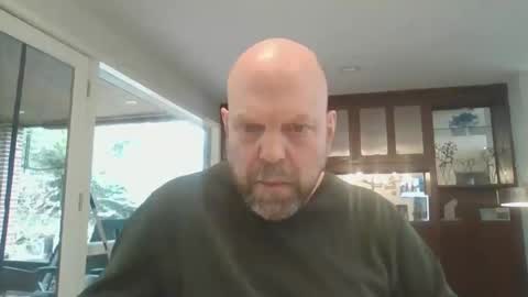 Snapshot of bulldog302w chatting on March 7, 2026, 5:32 pm bulldog302w online show from March 7, 2026, 5:32 pm