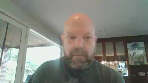 Snapshot of bulldog302w chatting on April 1, 2026, 12:28 pm bulldog302w online show from April 1, 2026, 12:28 pm