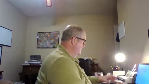 bullfrogg5050 online show from December 3, 2025, 6:39 pm