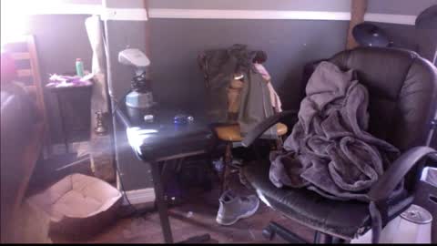 Bungalow Entertainment online show from December 1, 2025, 6:13 pm