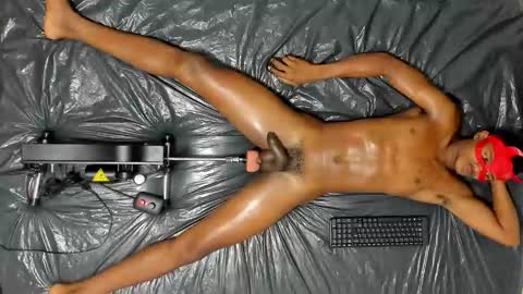     online show from October 21, 2025, 12:44 am