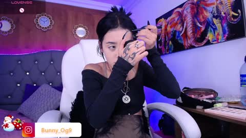 Bunny online show from January 9, 2025, 8:01 pm