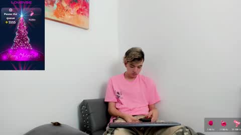 bunny online show from December 24, 2024, 2:12 pm