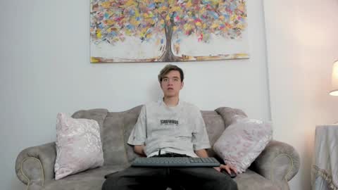 bunny online show from January 17, 2025, 12:42 pm