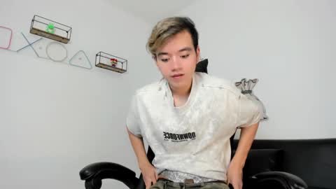 bunny online show from January 28, 2025, 12:43 pm