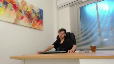 bunny online show from March 6, 2025, 3:24 pm