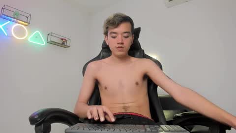 bunny online show from March 9, 2025, 6:43 pm