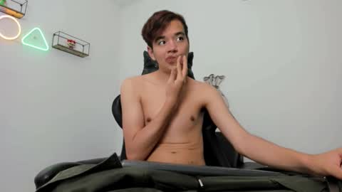 bunny online show from December 1, 2025, 12:21 pm