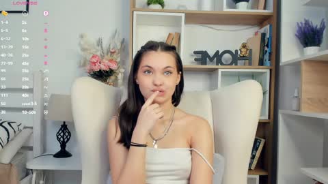 Aria online show from May 3, 2026, 8:09 am