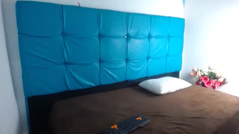 Buny  online show from October 28, 2025, 10:19 am