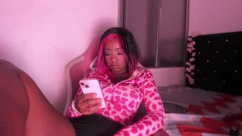 Isa online show from March 19, 2026, 3:10 am