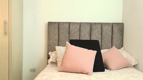 Snapshot of bunny_swtt chatting on February 10, 2026, 3:54 am Carolina online show from February 10, 2026, 3:54 am