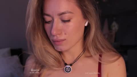 Snapshot of bunny_tsukino chatting on March 1, 2026, 3:30 am B U N N Y online show from March 1, 2026, 3:30 am