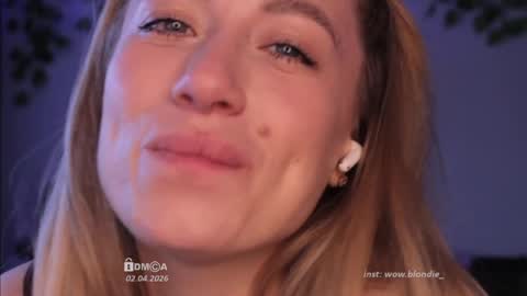 Snapshot of bunny_tsukino chatting on April 2, 2026, 3:37 am B U N N Y online show from April 2, 2026, 3:37 am