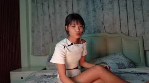 bunnybrownie online show from June 11, 2026, 7:23 pm
