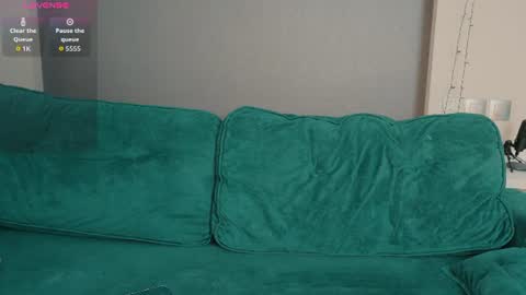 Bonny and Clide  Help us by thumbs up  online show from June 20, 2026, 9:23 am