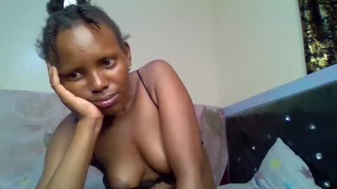 Snapshot of bunnydiva_ chatting on October 29, 2025, 6:48 am bunnydiva_ online show from October 29, 2025, 6:48 am