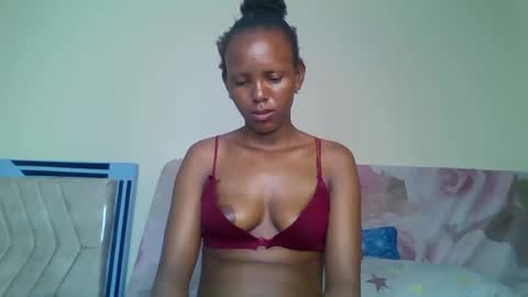 Snapshot of bunnydiva_ chatting on November 6, 2025, 7:37 pm bunnydiva_ online show from November 6, 2025, 7:37 pm