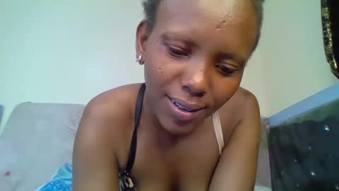 Snapshot of bunnydiva_ chatting on November 7, 2025, 7:58 pm bunnydiva_ online show from November 7, 2025, 7:58 pm