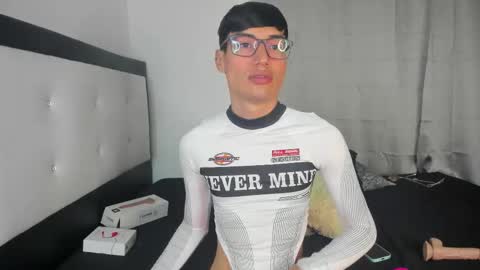 Bunny Hells online show from November 29, 2025, 10:24 pm