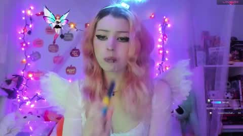 Snapshot of bunnyislewd chatting on October 28, 2025, 4:05 am bunnyislewd online show from October 28, 2025, 4:05 am