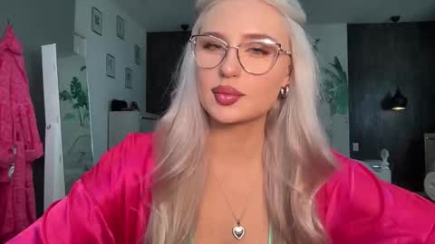 OnlyFans BunnyKhalessi online show from December 1, 2025, 6:57 pm
