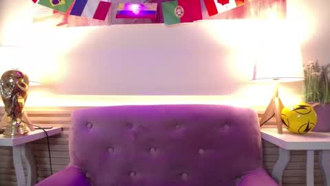 Snapshot of bunnyleahxxx chatting on June 22, 2026, 7:11 pm ANASTASIA online show from June 22, 2026, 7:11 pm